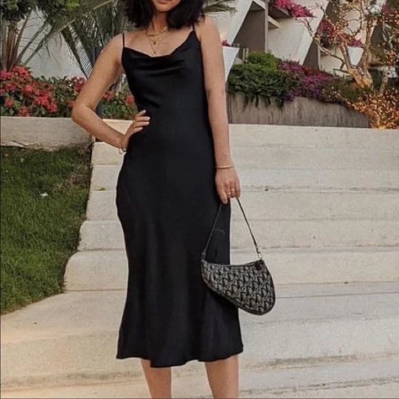 knee length dresses for ladies Aritzia Contour Black One Shoulder Double-layer Midi Dress   famousbrandstrading